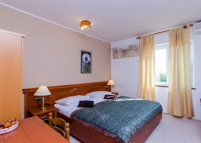 Appartement Nicol - Two-bedroom With Terrace And Sea View